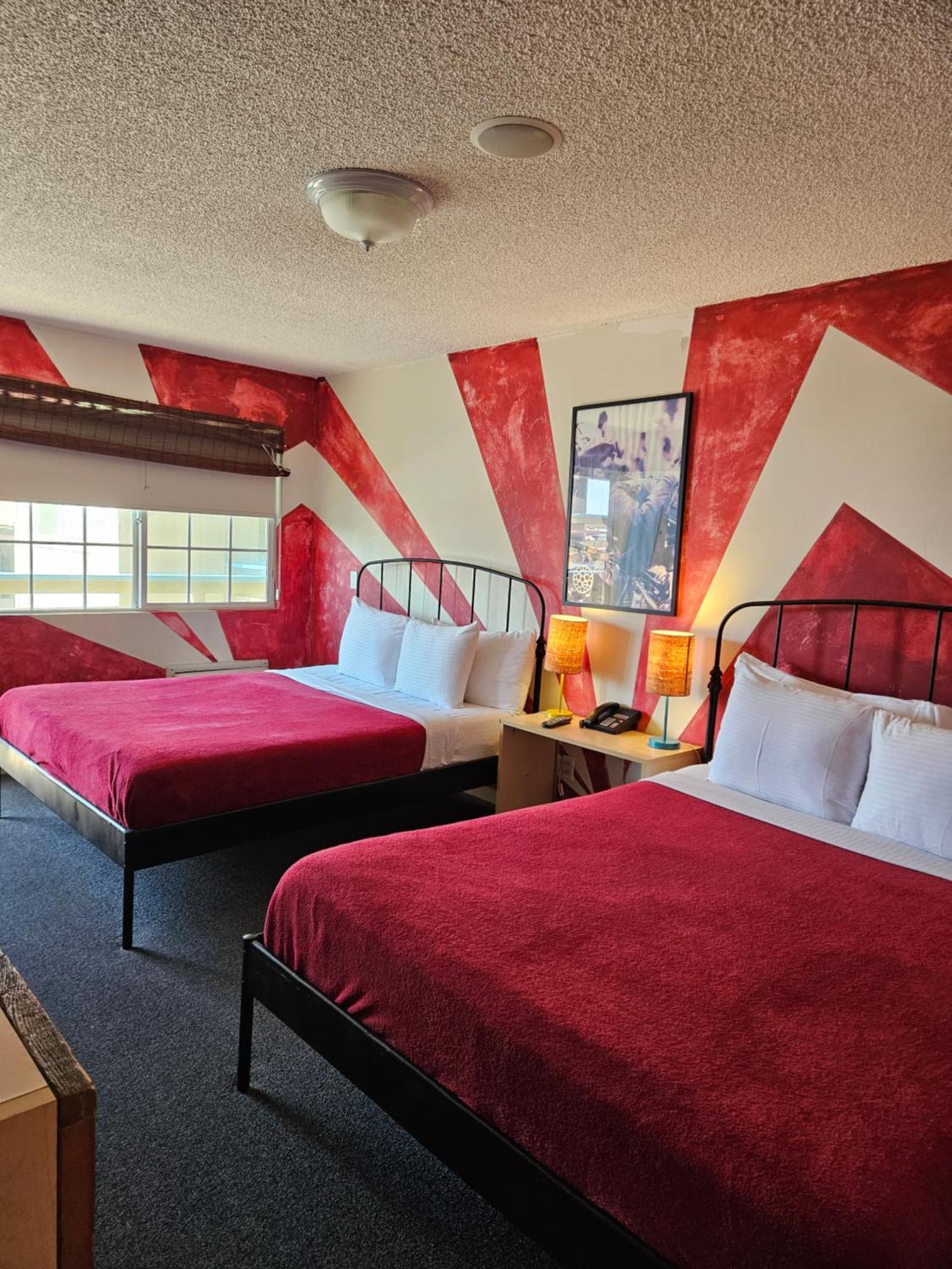 Huntington Surf Inn 헌팅턴비치 외부 사진